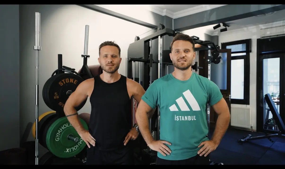 Twin Bros Studio kurucuları Sercan ve Berkcan Bellek fitness alanında